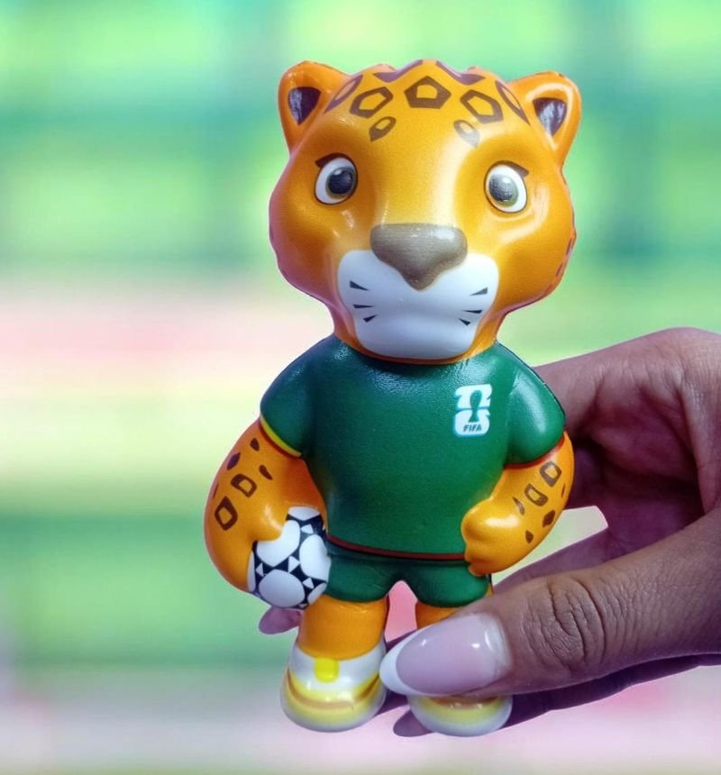 Squishy Mascotas Mundial - Image 2