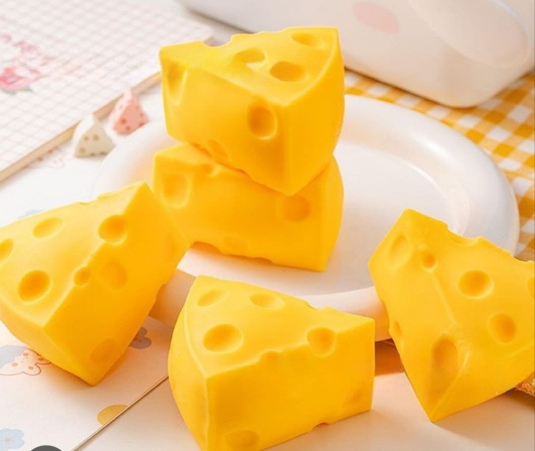 Squishy Queso Mini
